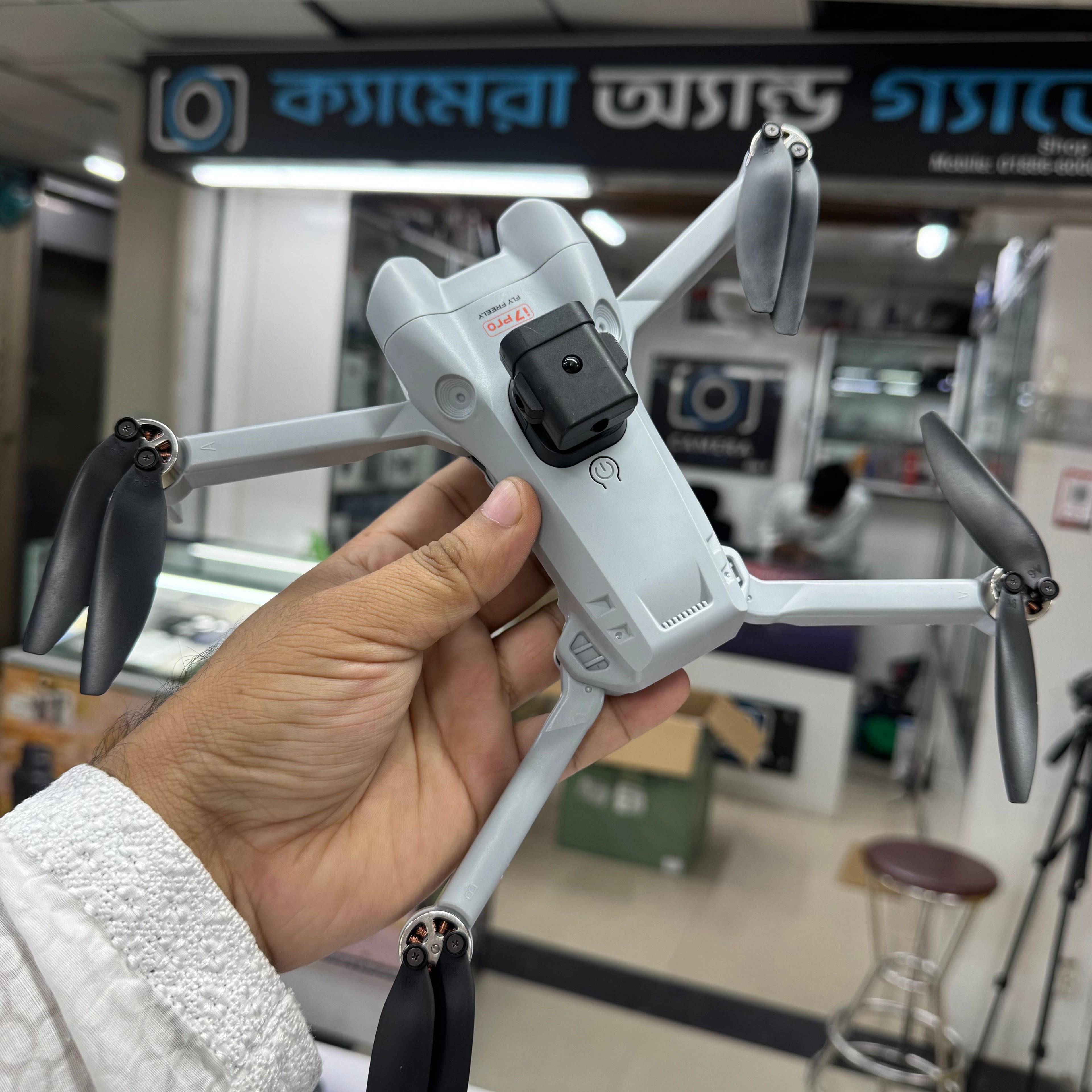 GT40 max Drone with big display